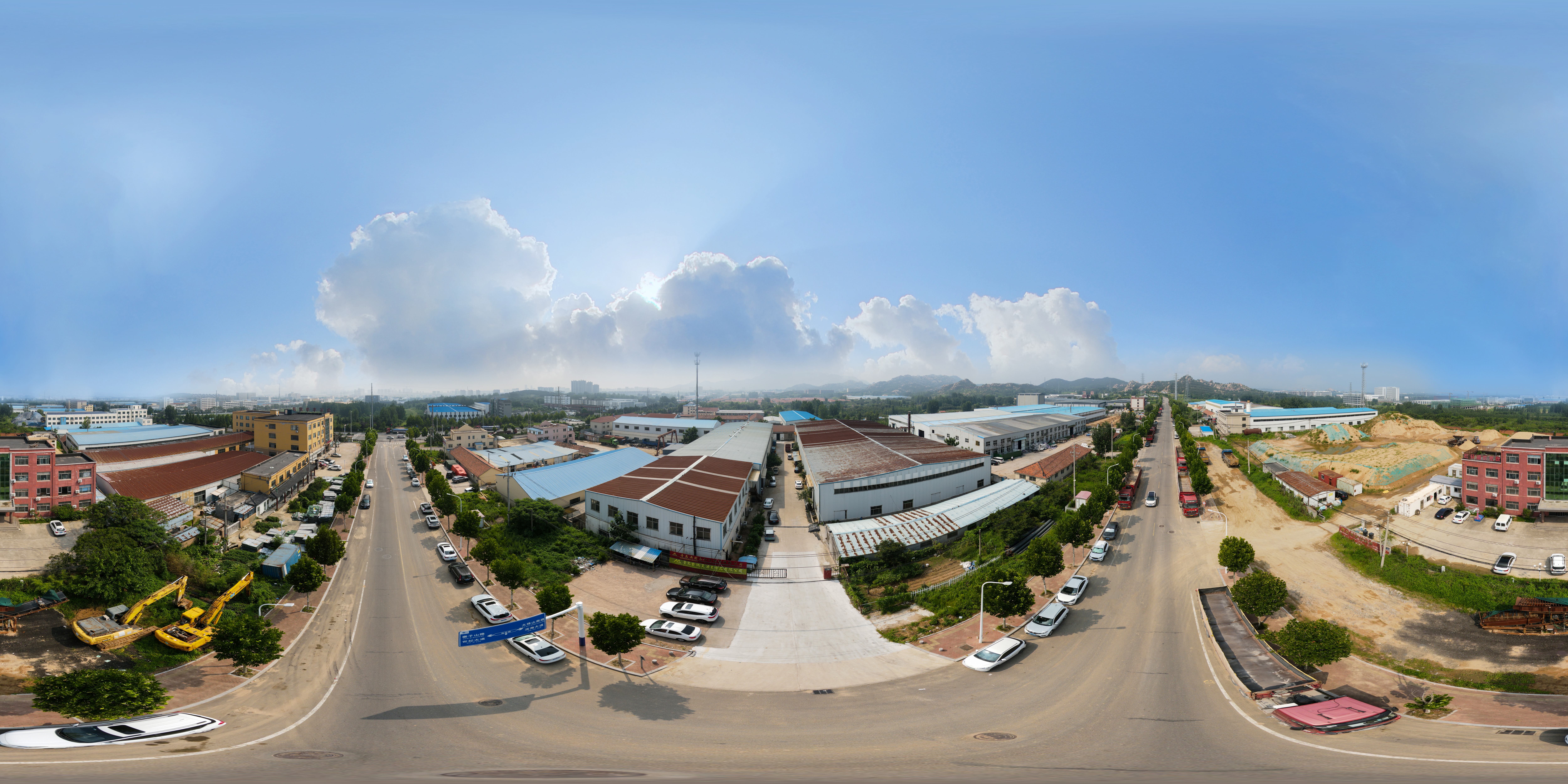 ການສະເຫລີມສະຫລອງວັນຄຣິສມາສ ແລະປີໃໝ່: ເດືອນສິງຫາ ຂໍຂອບໃຈທ່ານສຳລັບການເດີນທາງ!